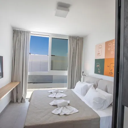 Ferienvilla Kube 4 Fuer 12 Personen Auf Zypern Tatil Evi